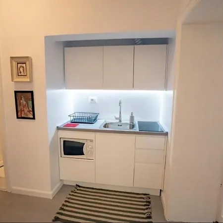 Soleil M Shyri Old Town Apartment *