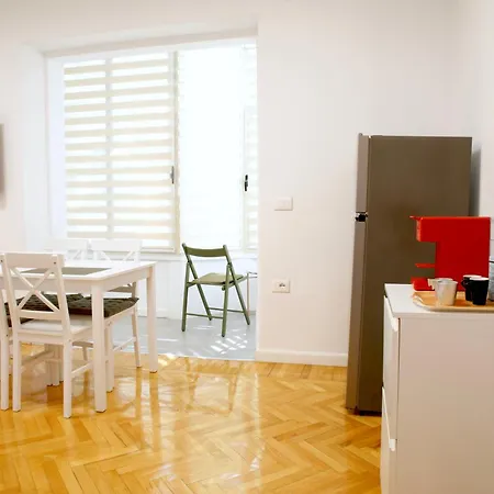 Soleil M Shyri Old Town *